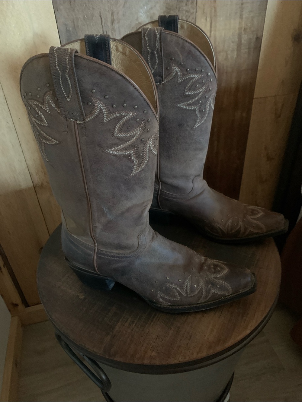 Shyanne Brown Embroidered Western Cowgirl Bootstrap